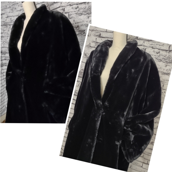 Faux Fur coat - Picture 4 of 5